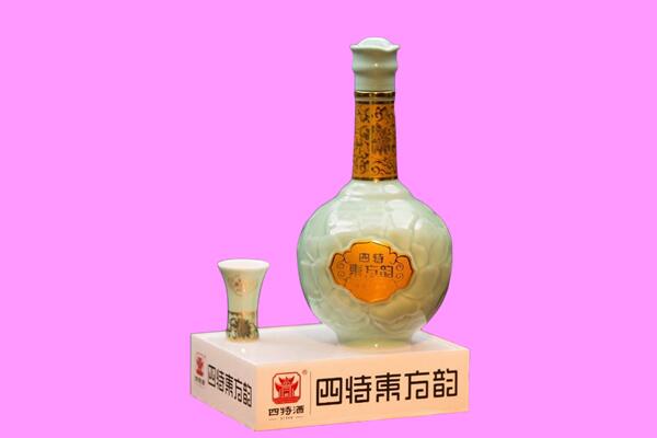 华亭市回收四特酒